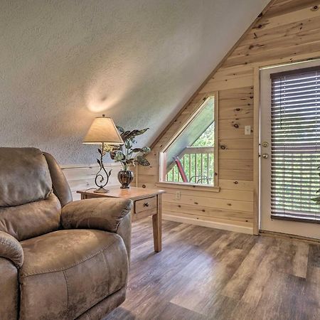 Rustic Pigeon Forge Home With Private Hot Tub! Exterior foto