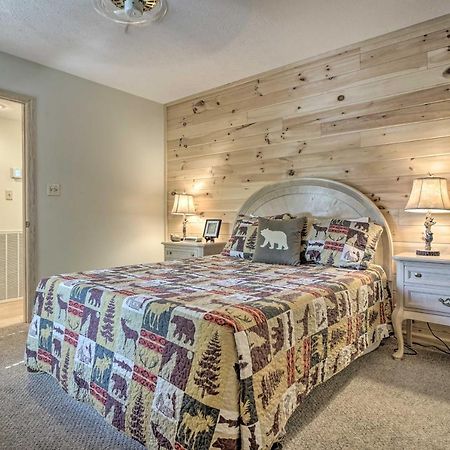 Rustic Pigeon Forge Home With Private Hot Tub! Exterior foto